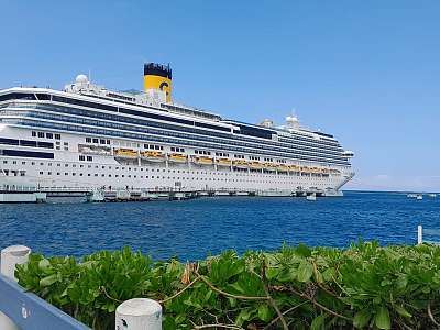 Costa Cruceros 