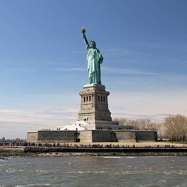 Joyas Del Este Con New York 