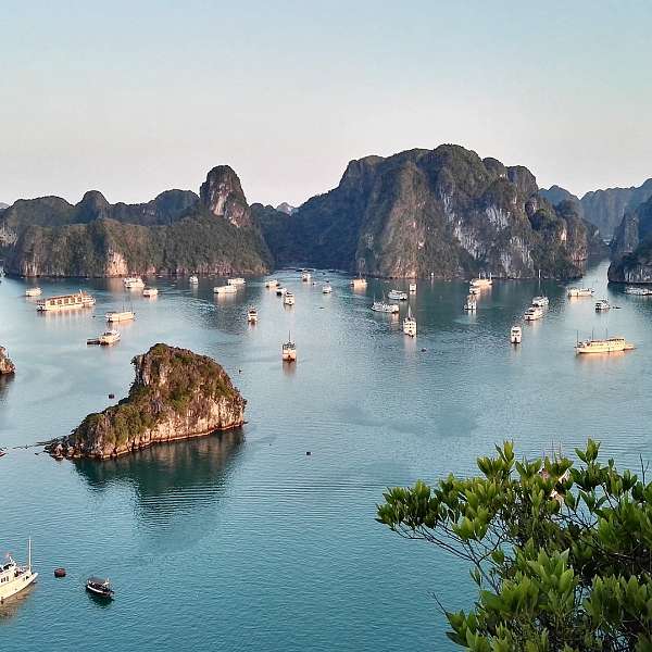 Paraísos Asiáticos: Vietnam, Camboya Y Tailandia Con Phuket
