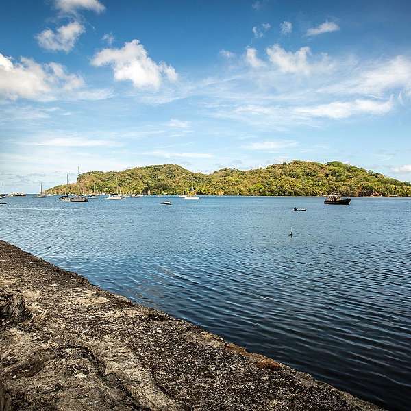 Colón Venas Azules Y Playa Blanca